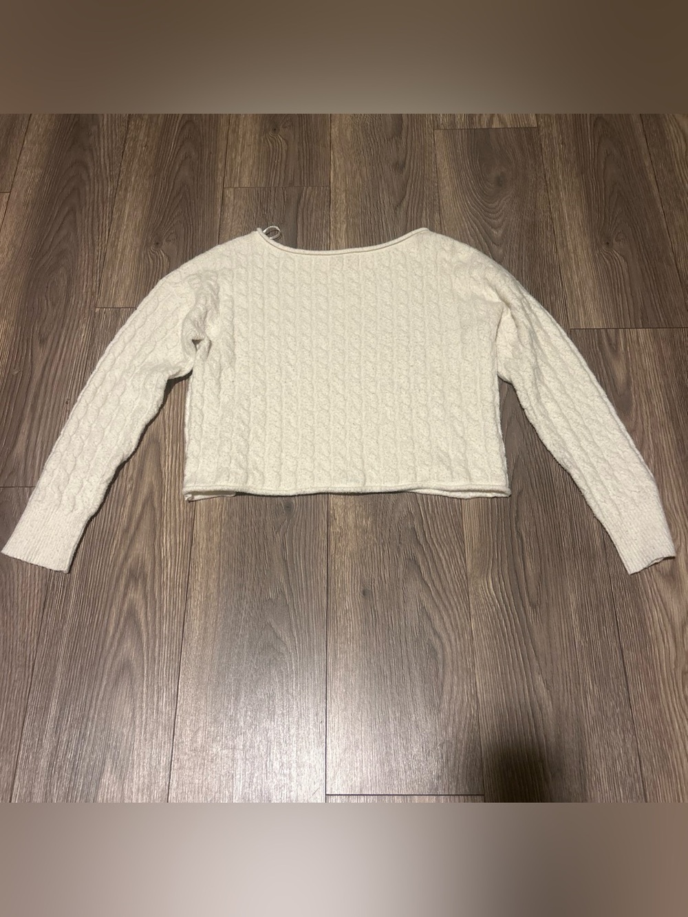 Soft Cable-Knit Cropped Sweater - Cream